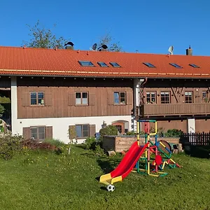 https://ferienwohnung-monsevi.com-bavaria.com